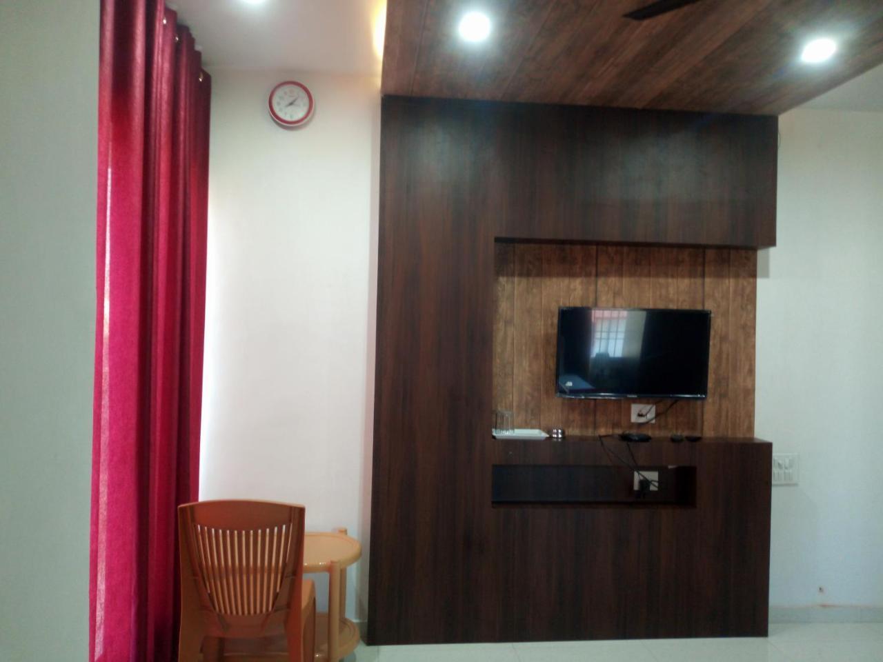 Hotel Rudraksha Inn Deoghar Exterior photo